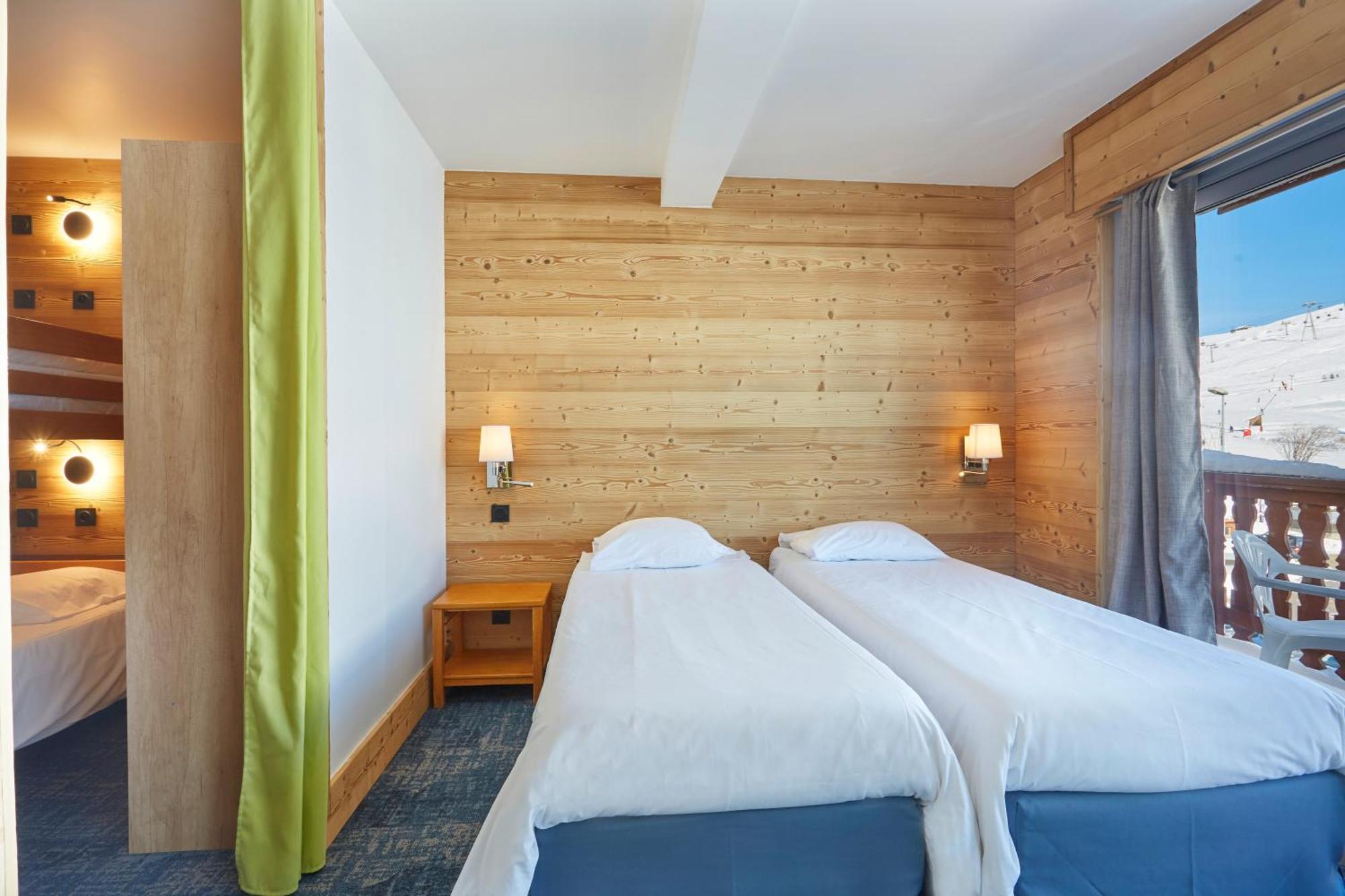 Hotel Eliova Le Chaix Alpe d'Huez 외부 사진